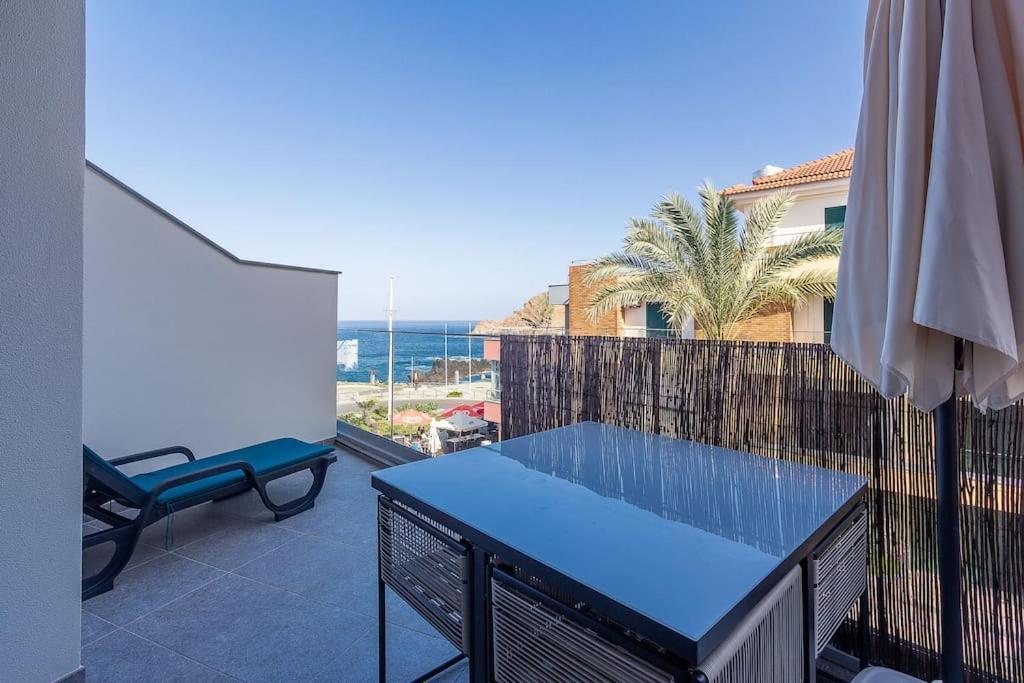 Luxury And Modern Apartment In Porto Moniz Center Экстерьер фото