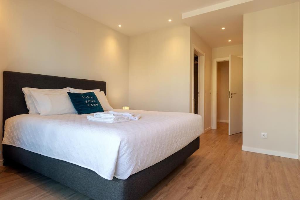 Luxury And Modern Apartment In Porto Moniz Center Экстерьер фото