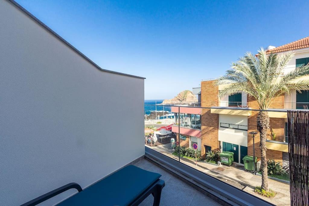 Luxury And Modern Apartment In Porto Moniz Center Экстерьер фото